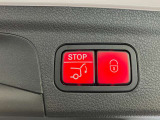 スタッフ全員が自動車保険の資格を保有しており、万が一の事故の際のサポート体制を整えております。メルセデス・ベンツ自動車保険プログラムをご用意しております。無料証券診断を行います!