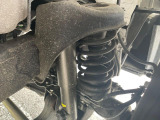 お車を安心してお乗りいただく為には、足回りの定期点検が欠かせません。サービスサポート(有償保証)では無料点検もご提供しており、安心のカーライフをお過ごしいただけるサポート体制が整っています。