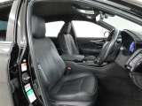 長時間の運転でも疲れにくいシートです。