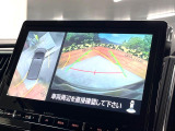 【マルチアラウンドモニター】専用のカメラにより、上から見下ろしたような視点で360度クルマの周囲を確認することができます☆死角部分も確認しやすく、狭い場所での切り返しや駐車もスムーズに行えます。