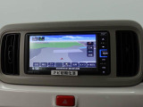 7インチナビ。初めての道や遠出のドライブで運転をサポート。やっぱりナビがあると安心ですね。