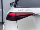 スタッフ全員が自動車保険の資格を保有しており、万が一の事故の際のサポート体制を整えております。
