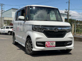 キッズスペースもございます♪お子様連れの方もごゆっくりとお車を見ていただけます☆