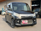 キッズスペースもございます♪お子様連れの方もごゆっくりとお車を見ていただけます☆