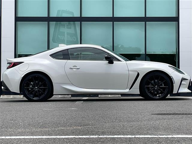 トヨタ GR86 2.4 RZ 6MT修復歴無し の中古車詳細 (11,000km