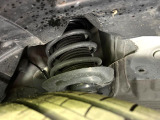 お車を安心してお乗りいただく為には、足回りの定期点検が欠かせません。サービスサポート(有償保証)では無料点検もご提供しており、安心のカーライフをお過ごしいただけるサポート体制が整っています。