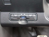 高速道路や有料道路の必需品のETCも装着されています。カードを入れるだけで、料金所をノンストップ&キャッシュレスで通過出来ます。長距離井戸の際にも役立ちます★☆★☆