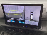 バックカメラも装備しております。車庫入れの苦手なお客様も安心!重宝してくれます!