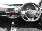 ぜひ展示車の運転席に座ってみてください。