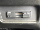 【ETC】高速道路の料金所をストレスなく通過!話題のスポットやサービスエリアに多い「スマートIC」利用時は必須のアイテムです。当店でセットアップを実施、ご納車当日からすぐにご利用いただけます!