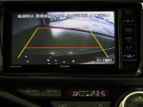バックカメラが付いているので後方確認が非常にしやすいです。今や運転初心者も熟練者も必須装備!ついていて損はないですね♪