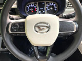 【ステアリングスイッチ】運転中、前方から目線をそらすことなく、オーディオ等の操作が可能な便利機能!安心&快適なドライブを演出してくれます♪