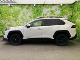 RAV4 2.0 アドベンチャー オフロードパッケージ 4WD 