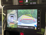 【パノラミックビューモニター】専用のカメラにより、上から見下ろしたような視点で360度クルマの周囲を確認することができます☆死角部分も確認しやすく、狭い場所での切り返しや駐車もスムーズに行えます。