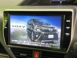 【BIG-X10インチナビ】人気の大画面BIG-Xナビを装備。専用設計で車内の雰囲気にマッチ!ナビ利用時のマップ表示は見やすく、テレビやDVDは臨場感がアップ!いつものドライブがグッと楽しくなります♪