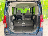 普段のお買い物や通勤、送迎等に十分な荷室スペースを確保しております。セカンドシートを倒すと、大きな荷物の積載も可能です♪