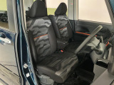 【運転席・助手席】内装ルームクリーニング済みです。しっかり綺麗にしていますので、是非、お確かめください。車に自信があるからこそ、是非一度ご来店頂き内外装も見てもらえると幸いです。