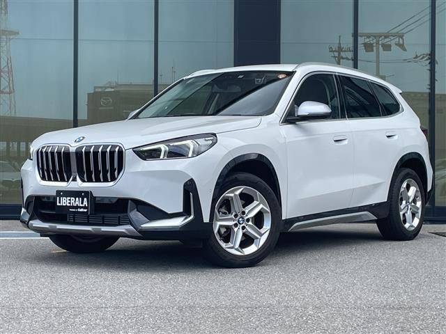 X1 xドライブ 20d xライン DCT 4WD 本革シート