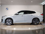 【BMWのxDrive】xDriveはいかなる状況下でも安定した走りを実現しています。 これによりストレスなく運転できることはもちろんのこと、安全性能も向上しています。