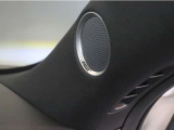 BOSEスピーカー付き