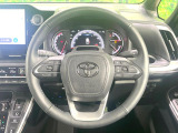 【純正革巻きステアリング】上質な革を使用することで、手にしっかり馴染みとても運転しやすいハンドルです♪