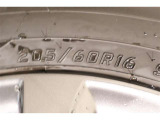 205/60R16    車両装着タイヤサイズです。 タイヤのご相談も石川トヨペットカローラにお任せください