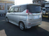 総額表示は当店からの乗り出し価格になります!納車費用(陸送費用)は別途承りますのでご希望の方はお問い合わせ下さい!