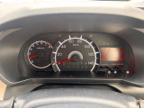 タコメーターがあると、エンジン効率良く運転が出来、省燃費運転が可能です!