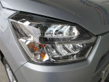 LEDでとても明るいので夜間走行や悪天候でも安心