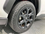 『トヨタ純正アルミホイール装着車になります!』スタイリッシュでとてもかっこいいですね♪