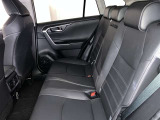 愛車の室内を抗菌・抗ウイルス・防臭パック【チタニア:車内にコーティングし抗菌、抗ウイルス効果を発揮しながら悪臭を付きにくく残りにくくします。】も取り扱いしています。