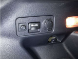 AC100V1500W電源コンセントが付いています。