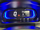 中古車は一物一価、同じようなお車でも、整備状況、外内装の状態など様々です。