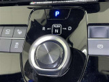 スタイリッシュな室内で運転もしやすいです♪使い勝手の良い配置も考えられています!!