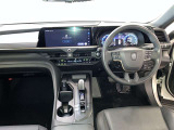 この車で色んな場所へドライブに出かけてみませんか。