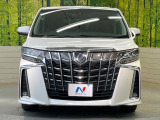 弊社では、全車『修復歴なし』のお車のみ取り扱っております。専任バイヤーによる厳選した仕入れの後、入庫後の車両チェックを行い、ネクステージが認定した高品質な中古車をご提供しております。