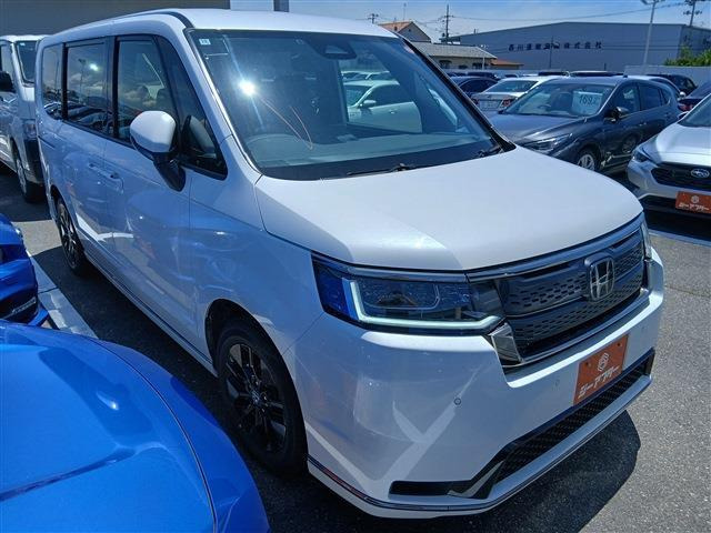 ステップワゴン 1.5 スパーダ 4WD 禁煙車 社外ナビ フルセグTV