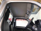 中古車販売に関する正しい知識を持ちお客様の信頼を得られるように努力しております。