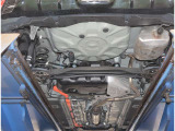 キズやへこみなど一目でわかる『車両検査証明書』を発行します。