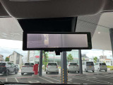【キーパーコーティング】本当にツヤが良くなって、約束どおりに効果が持続する稀有なカーコーティングを用意しました。コーティングした後は、お好きな時に洗っていただくだけで、ずっとキレイが続きます。
