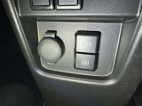 シガーソケット用の充電器が使用可能です!