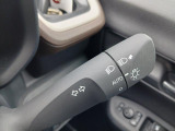 オートライト装備。周囲の明るさに合わせて自動でライトを点灯・消灯し運転時の操作負担を軽減します!