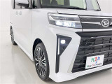 フォグランプ装着車です。暗い夜道の車両前方を明るく照らします