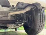 お車を安心してお乗りいただく為には、足回りの定期点検が欠かせません。サービスサポート(有償保証)では無料点検もご提供しており、安心のカーライフをお過ごしいただけるサポート体制が整っています。