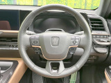 【純正革巻きステアリング】上質な革を使用することで、手にしっかり馴染みとても運転しやすいハンドルです♪