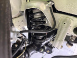 お車を安心してお乗りいただく為には、足回りの定期点検が欠かせません。サービスサポート(有償保証)では無料点検もご提供しており、安心のカーライフをお過ごしいただけるサポート体制が整っています。