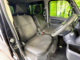 運転席シート廻りは使用感も少なく、良好な状態となっています。丁寧に使われていたことがよくわかりますね。