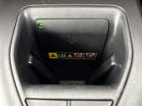 クラウンクロスオーバー 2.5 G アドバンスト レザー パッケージ E-Four 4WD 本革シート