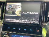 【大画面ナビ】人気の大型10インチナビを装備。存在感のある大画面はインパクト大!ナビ利用時のマップ表示は見やすく、テレビやDVDは臨場感がアップ!いつものドライブがグッと楽しくなります♪