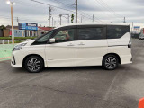 セレナ 1.2 e-POWER ハイウェイスターV 